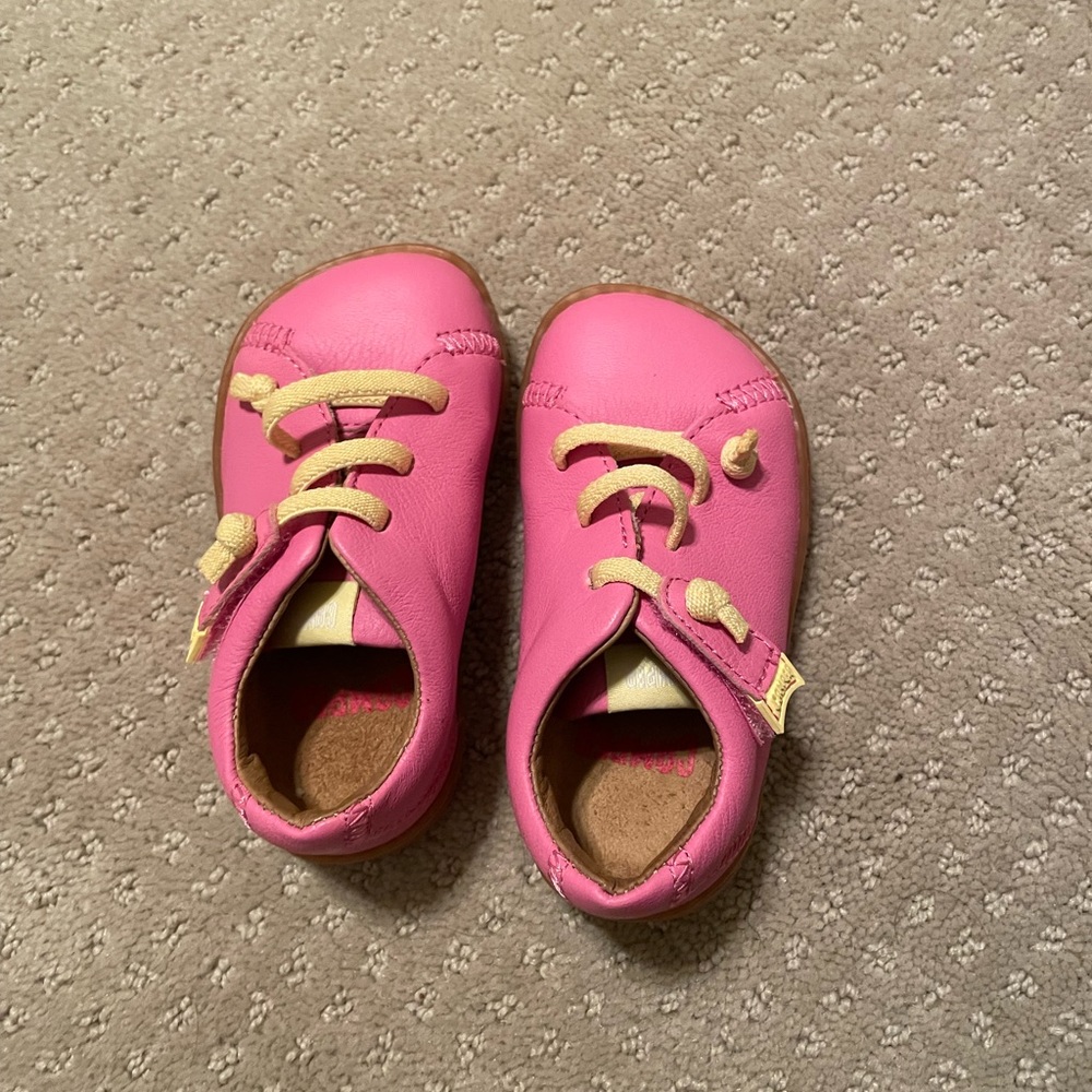 Camper Kids
Peu Cami lace-up sneakers